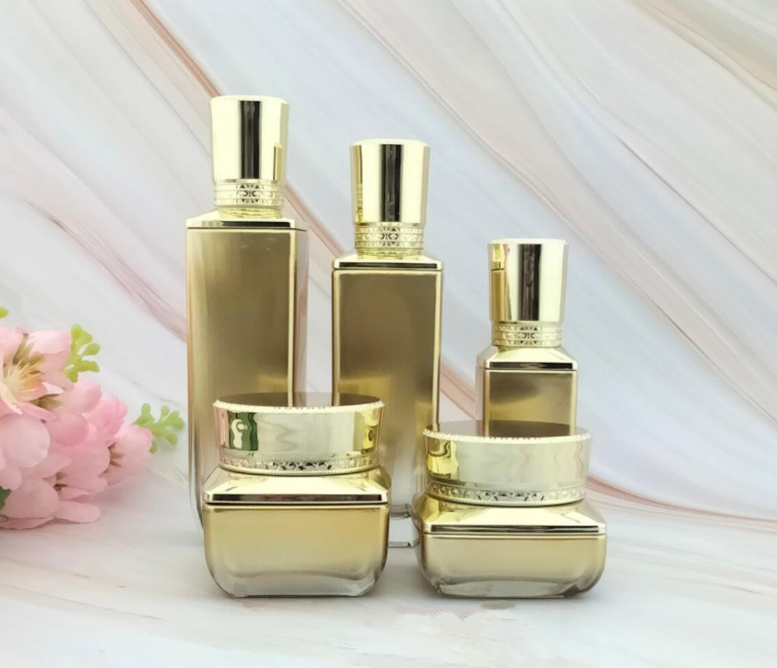 2024 new style fashion luxury gold square cosmetic glass bottle with lotion pump cream jar with gold lid