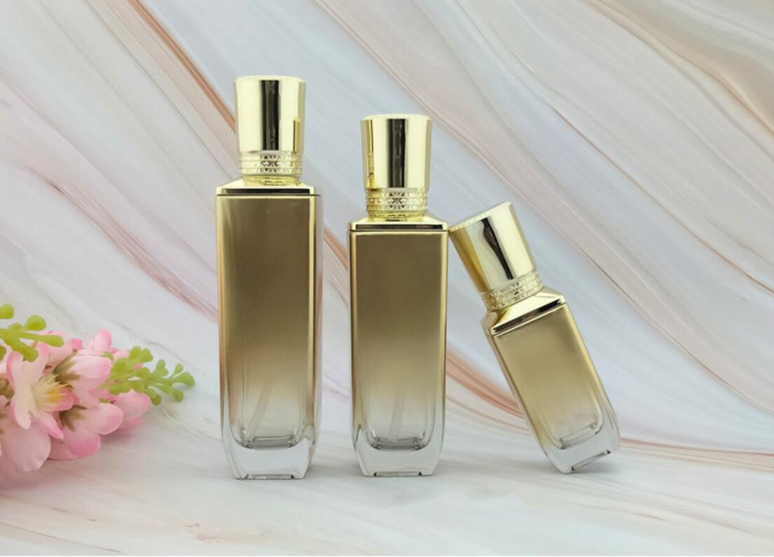 2024 new style fashion luxury gold square cosmetic glass bottle with lotion pump cream jar with gold lid