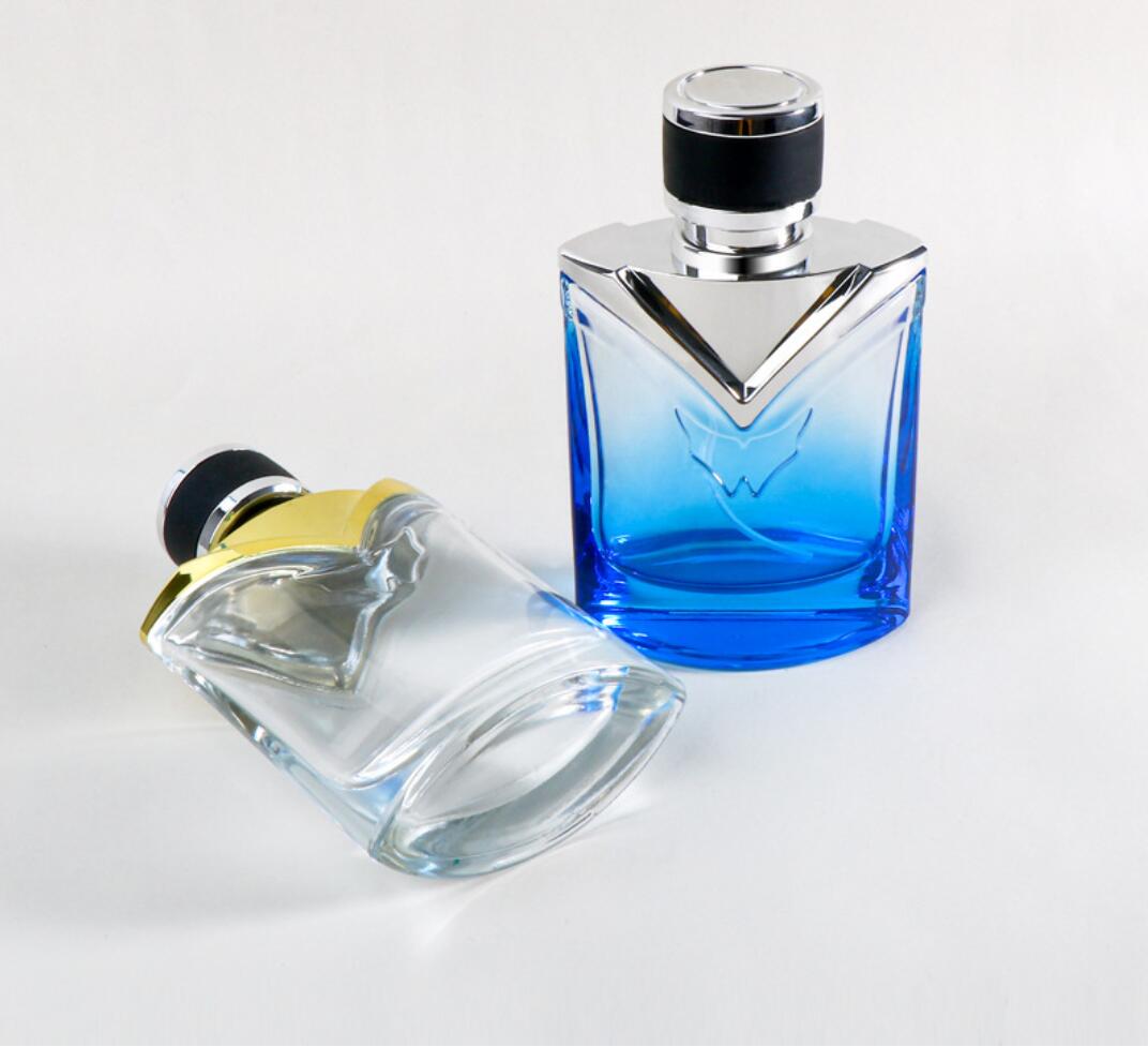 Luxury recyclable  100ml frosted clear  glass perfume bottle with pump spray cap