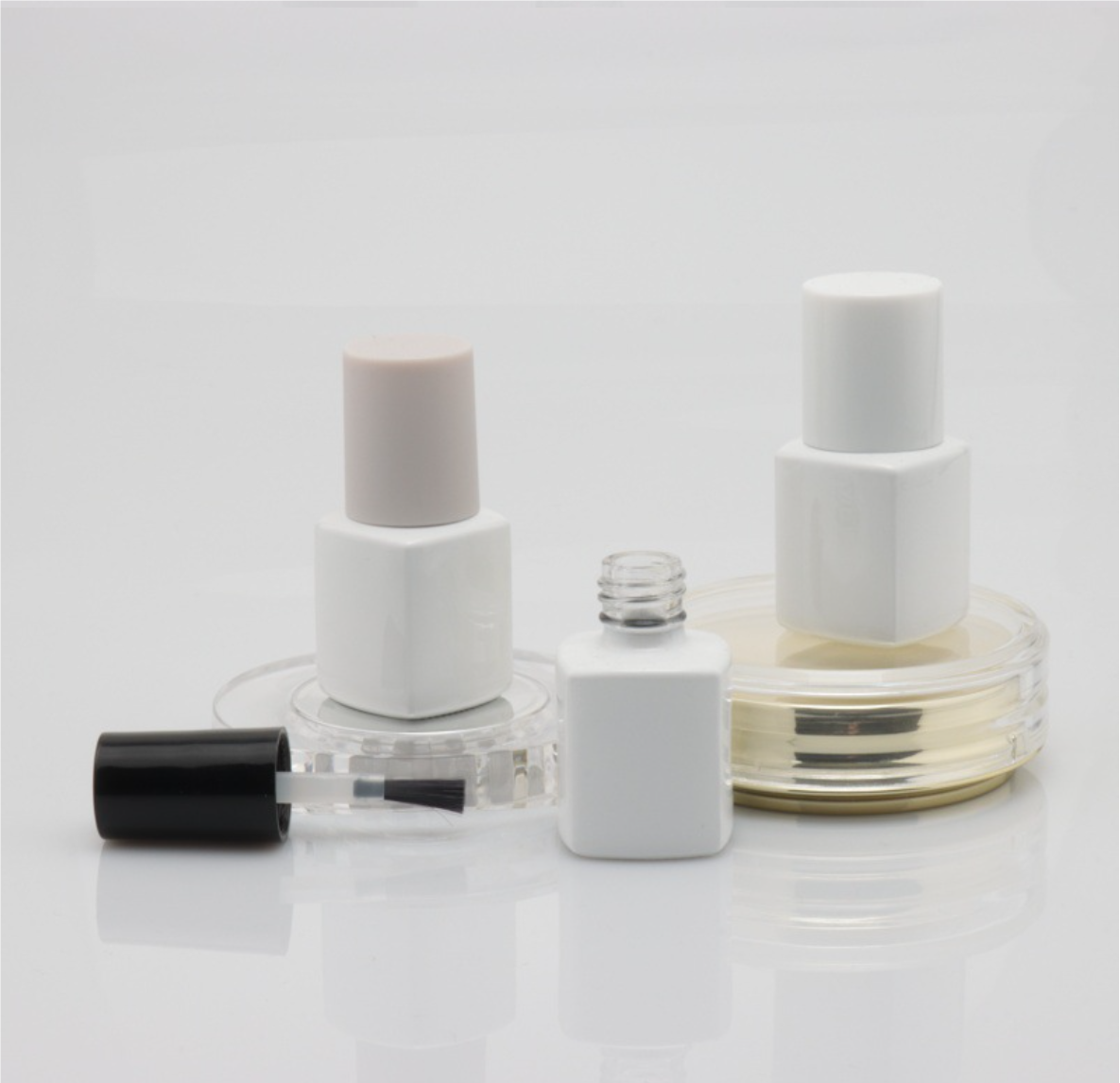 Hot sale 5ml 7ml 8ml 15ml 20ml 30ml personal care nail polishi bottle