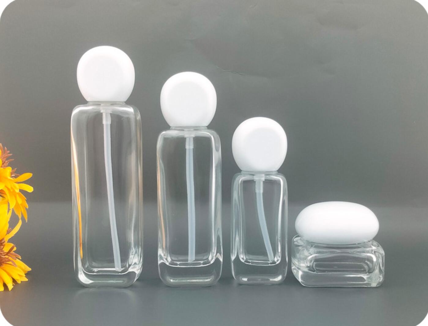 2023 new style cosmetic glass bottle skin care package sets